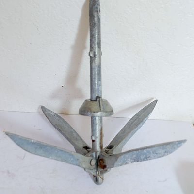 Folding Grapnel Anchor 2.3 kg. (about 5 lbs). EXCELLENT