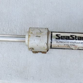 Outboard Seastar Sea Star Hydraulic Steering Cylinder