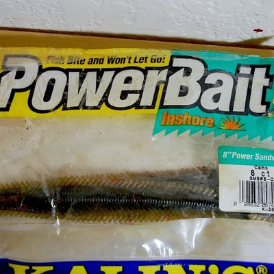 Lot of Plastic / Rubber Kalin's Fish Jigs 2" and 4" & Powerbait Sandworms 7". (Nam2)