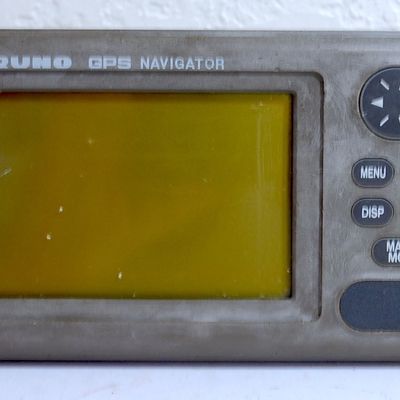 FURUNO GP-30 GPS Receiver and Navigator GP30 (Unit Only)