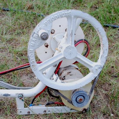 Vintage Boat Line Hauler / Down-Rigger / Out-Rigger / Trap Puller? Crank For Deep Trolling ?for Large Gamefish