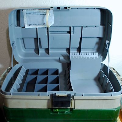 Plano Tackle Box GUIDE Series w/ 4 Drawers, 2 Top Compartments & Side Lure Holders!