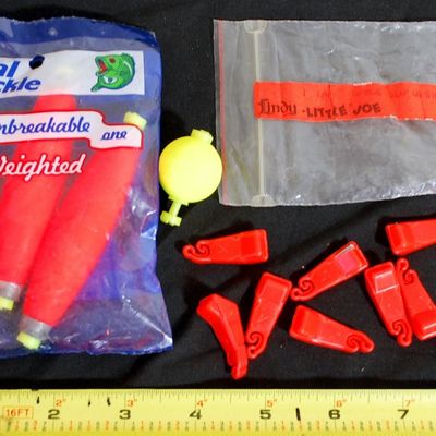Lot of Brand New, Sealed Comal Weighted Floats and Lindy Little Joe 1/4 oz Walking Slip Sinkers (Fav3)