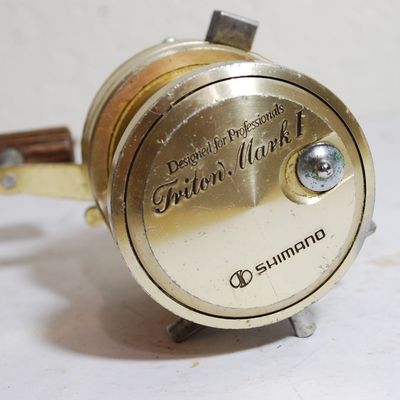 Shimano Triton Mark I Gold Professional Fishing Reel NICE! (Zac4)