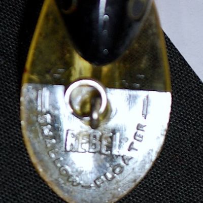 2 Crankbait Lures Rapala Deep Runner Shad Rap (Finland) & Rebel Shallow Floater (San4)