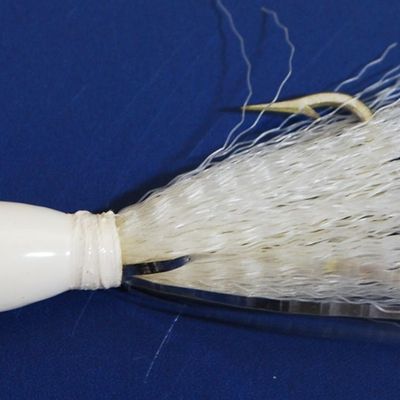 Lot of 4 Gold Coast Jigs / Bucktail & Foil Jigs 1/4 oz and 3/8 oz BRAND NEW OLD STOCK (Zok3)