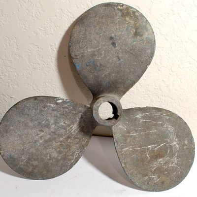 Vintage Bronze 3-Blade Boat Propeller 14x9 Made by Michigan Wheel Company Super Nice!
