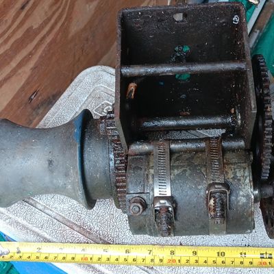 Heavy Duty Winch - Needs Cord & Plug