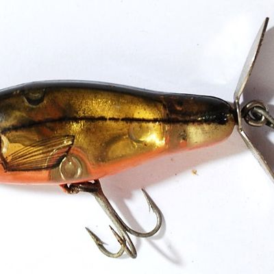 Vintage BOMBER Propeller Lure & Vintage BOMBER Screw Tail Lure (Xey6)