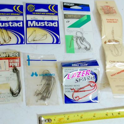 Lot of BRAND NEW Hooks Mustad, Owner, Lazer Sharp, True Turn (Byt5)