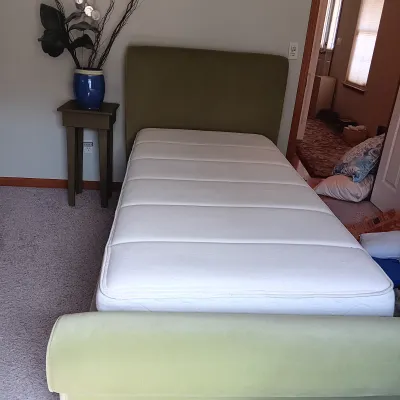 CLEAN, THICK 100% URETHANE TWIN MATTRESS & VELVET COVERED FRAME