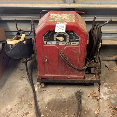 Lincoln Electric AC-225 Arc welder