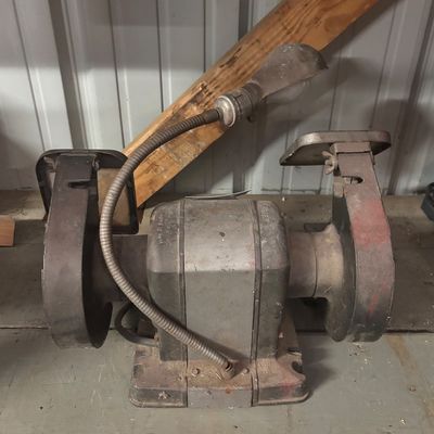 Craftsman 1/3 HP blockStyle Bench Grinder