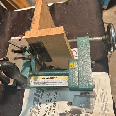 Grizzly Industrial H7583 Tenoning Jig