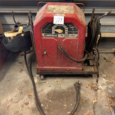 Lincoln Electric AC-225 Arc welder