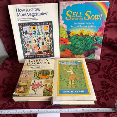 Gardening Book Lot