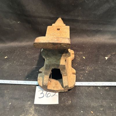 ANTIQUE ANVIL RARE UNUSUAL SQUIRREL TAIL