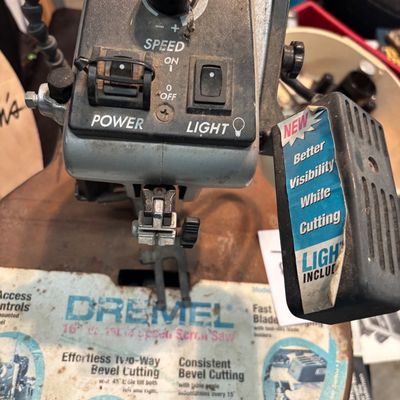 Dremel Model 1680 Scroll Saw