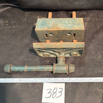 vintage No. 197 vise