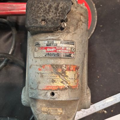 Milwaukee Sander/Grinder