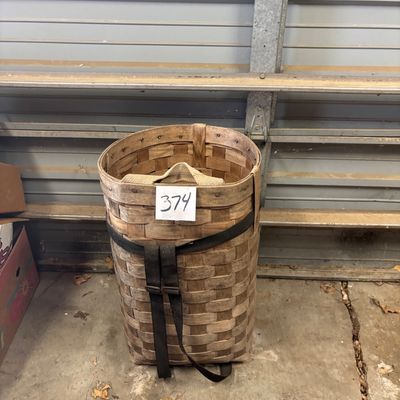 vintage Adirondack Pack Basket