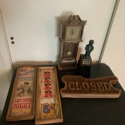Vintage Bar And Man Cave Decor