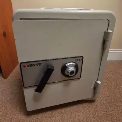 Sentry Floor Safe with Combination 