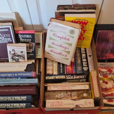 Assorted Books & Magazines 