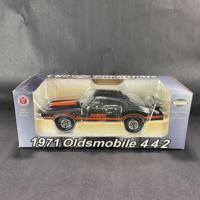 -113- SCHNEIDER | 1:24 Scale | 1971 Oldsmobile 4-4-2 | With Box