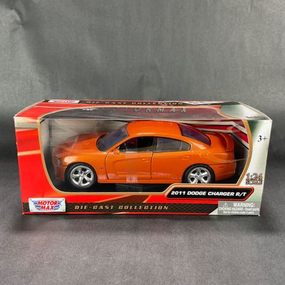 -110- DODGE | 1:24 Scale | 2011 Charger R/T | With box
