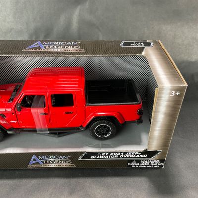 -64- AMERICAN LEGENDS | 1:24 Scale | 2021 Jeep Gladiator Overland