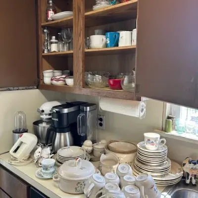 Estate sale photo