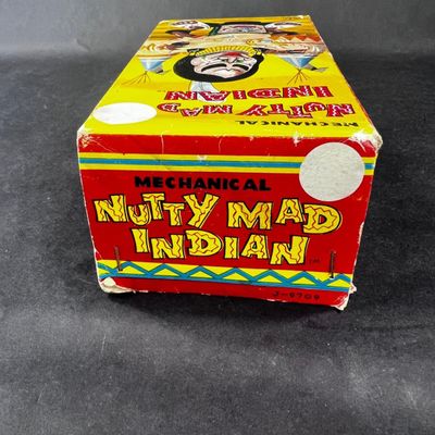 132 | VINTAGE | Nutty Mad Indian | Marx