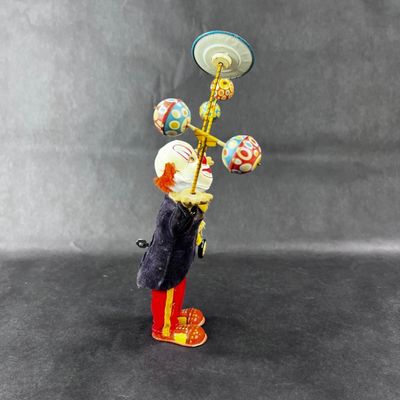 80 | VINTAGE | Plate Spinning Clown
