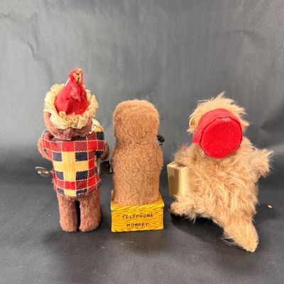 82 | VINTAGE | Three Monkeys | Musical