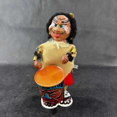132 | VINTAGE | Nutty Mad Indian | Marx
