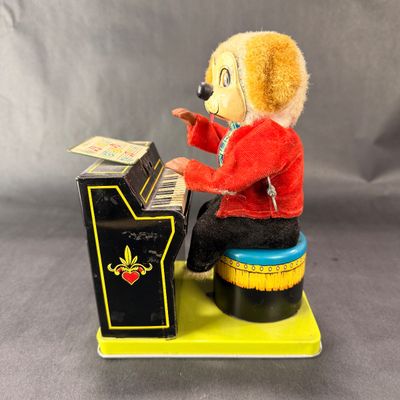 79 | VINTAGE | Tin Litho & Plush Dog | Jolly Pianist