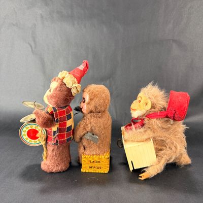 82 | VINTAGE | Three Monkeys | Musical