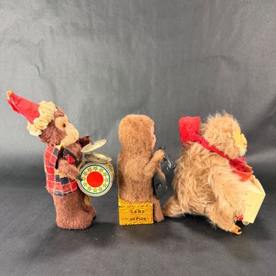 82 | VINTAGE | Three Monkeys | Musical