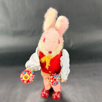 83 | VINTAGE | Chico The Maracas Bunny | ALPS
