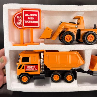 136 | VINTAGE | Buddy L | Earth Moving Set