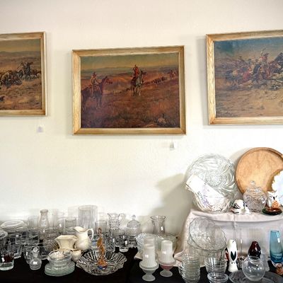 Estate sale photo