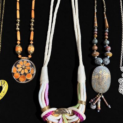 : Lot of 5 Assorted Statement Necklaces – Beaded, Corded & Pendant Styles