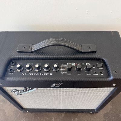 Fender Mustang II Amp