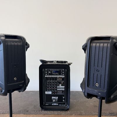 Pyle USA Speakers and Amp