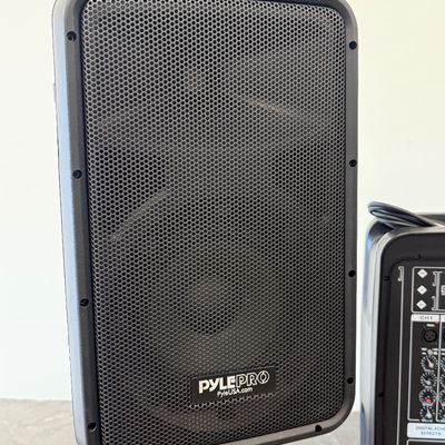 Pyle USA Speakers and Amp
