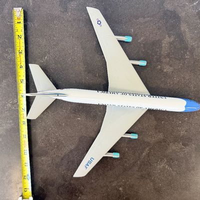 Sky Marks Air Force Model