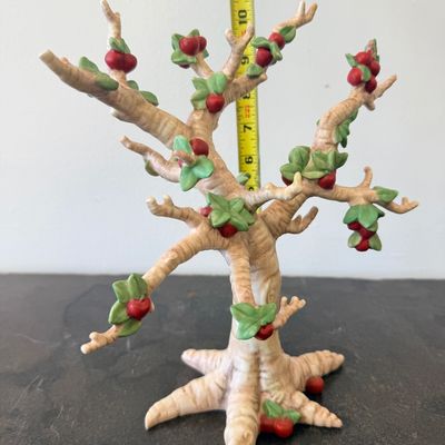 Lenox fine ivory porcelain "Tree of Independence" display tree