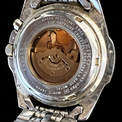 Seiko Men’s Kinetic Vintage Watch
