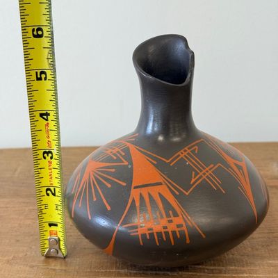 Signed Jorge Corona Guillen Mata Ortiz Blackware Olla Vase